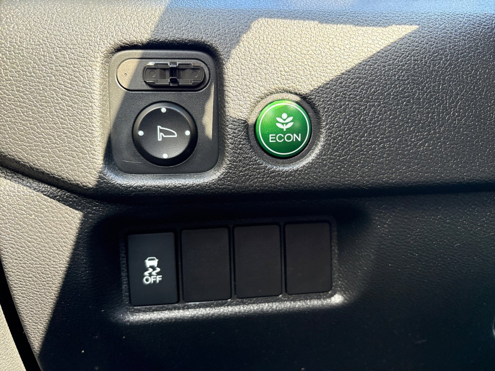 2016 Honda Pilot EX-L photo 14