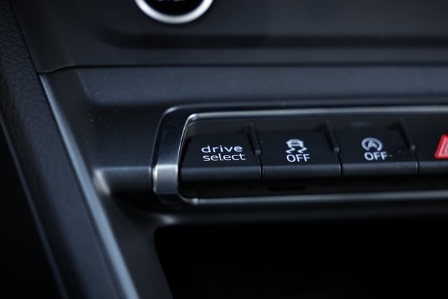 2024 Audi Q3 Premium Plus S line photo 39