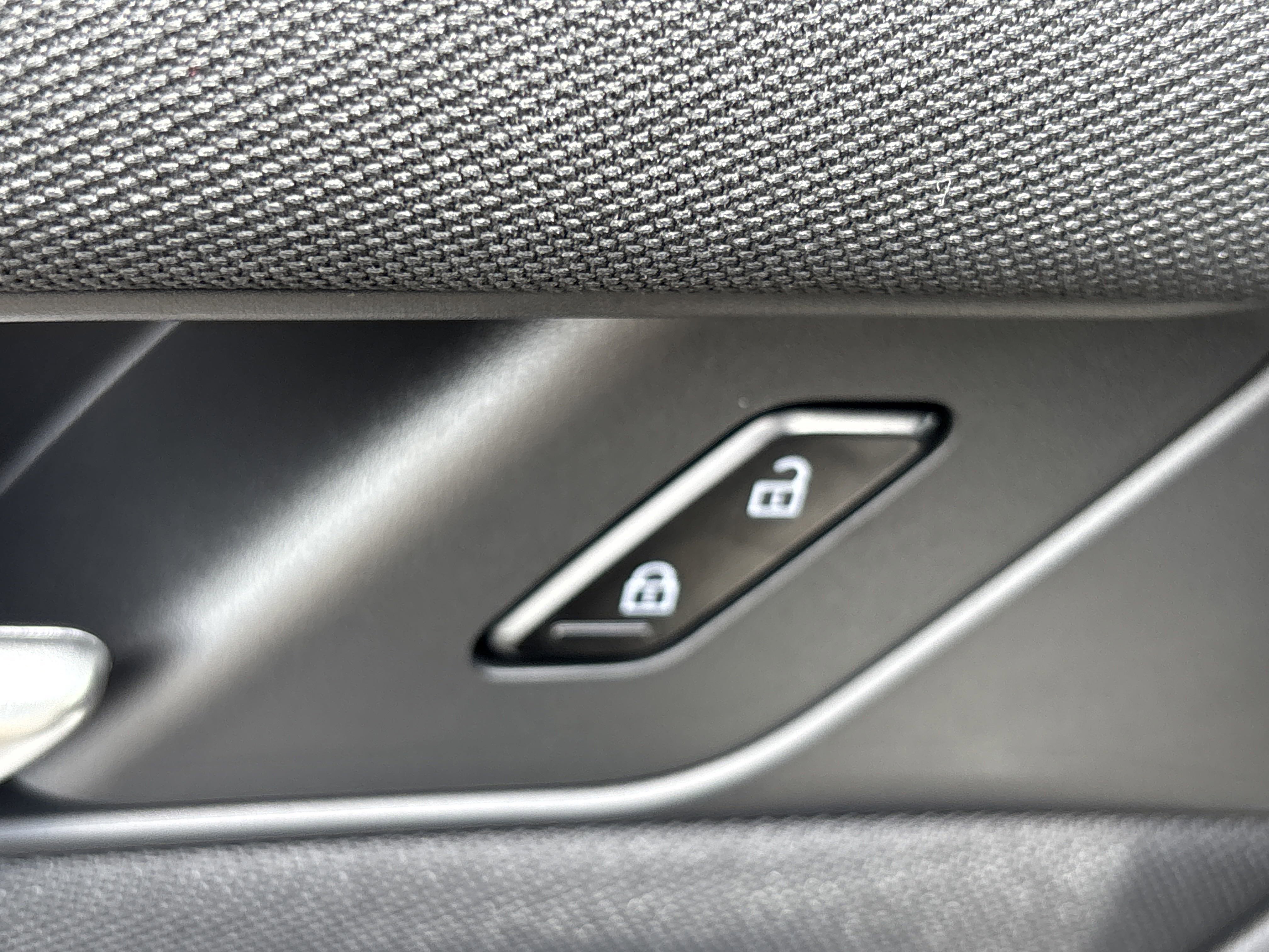 2025 Mazda CX-90 3.3 Turbo Select photo 13
