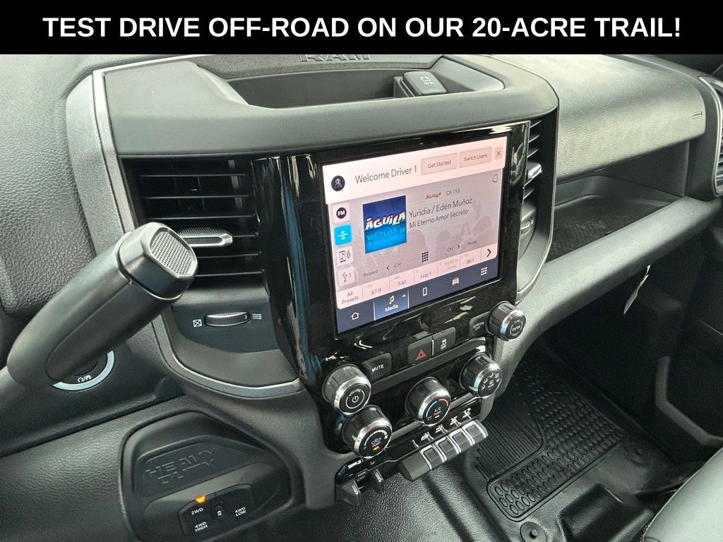 2026 Ram 2500 Tradesman photo 12