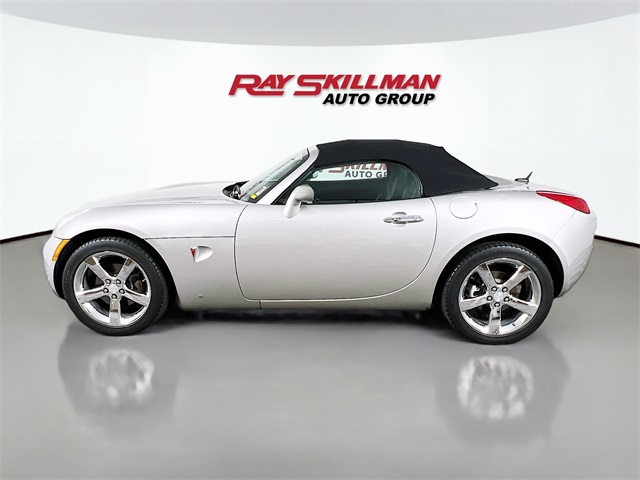 2008 Pontiac Solstice Base photo 4