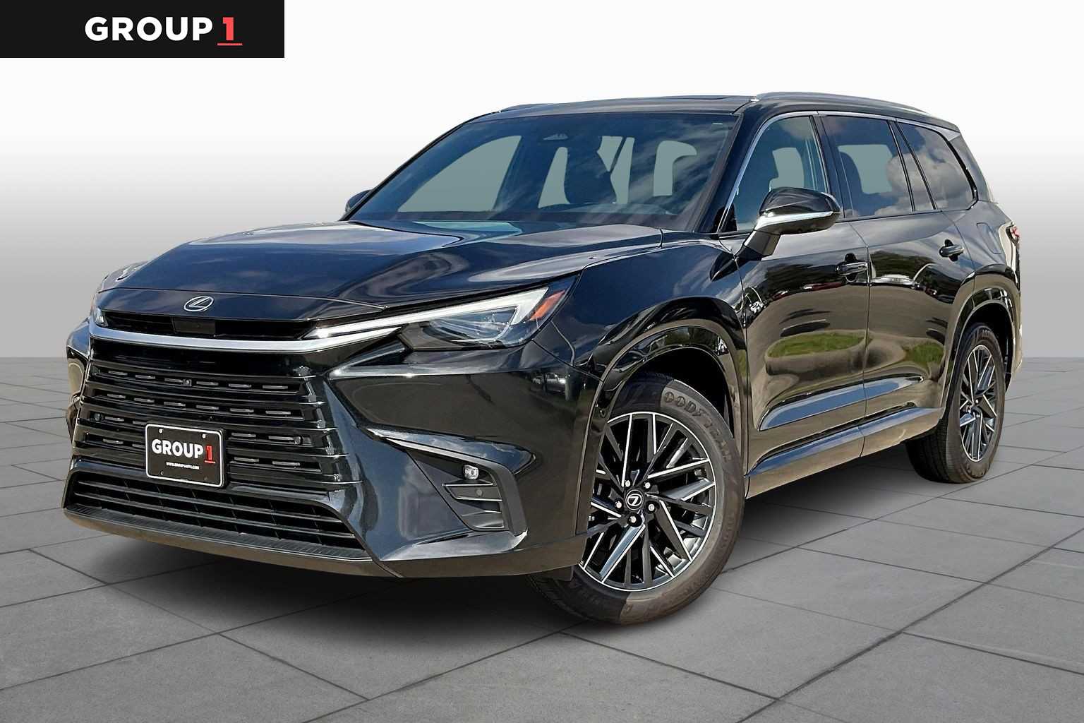 2025 Lexus TX Premium's photo