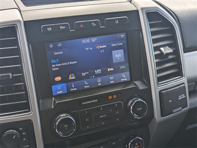 2021 Ford F-350 photo 21