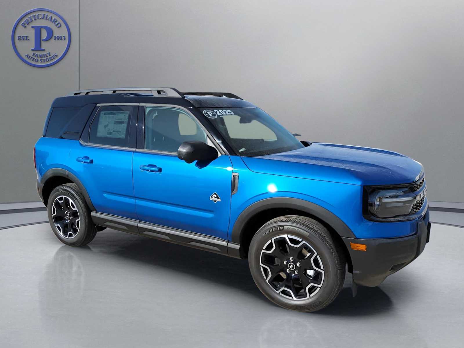 2025 Ford Bronco Sport Outer Banks's photo