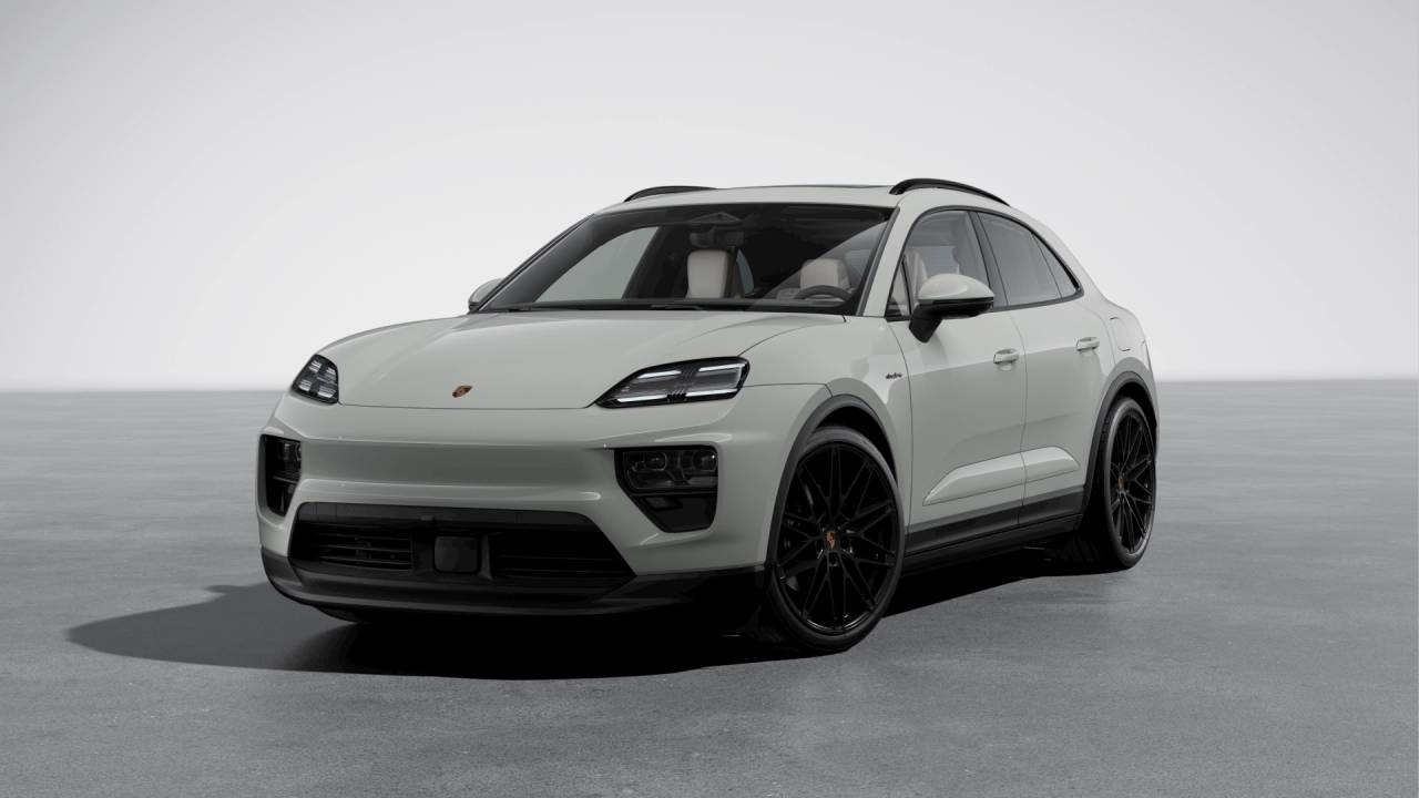2026 Porsche Macan Base