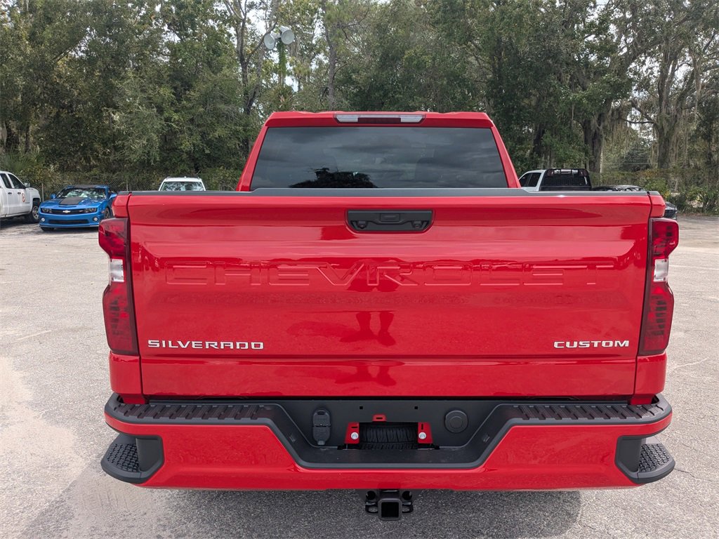 2026 Chevrolet Silverado 1500 Custom photo 3