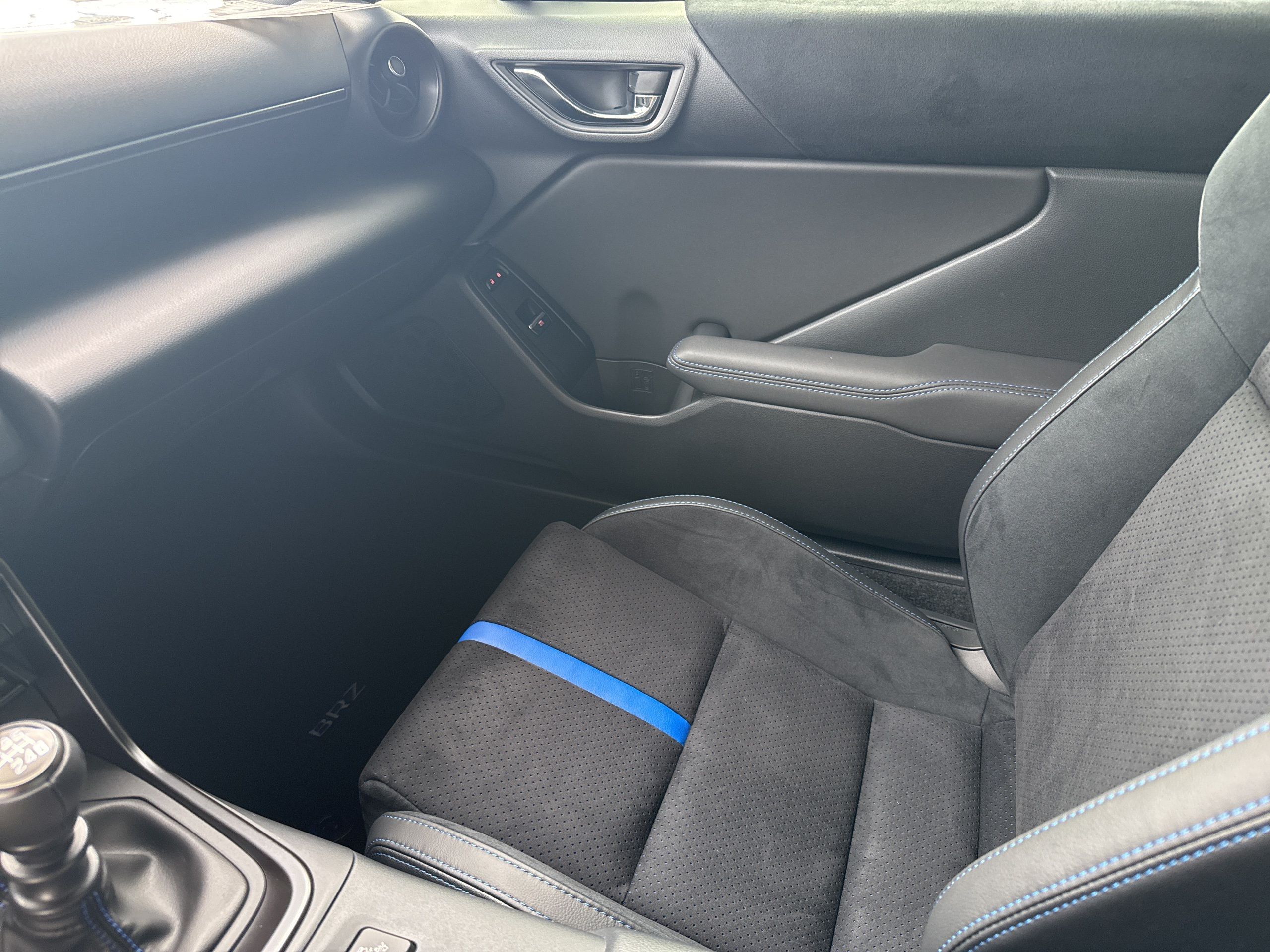 2025 Subaru BRZ tS photo 17