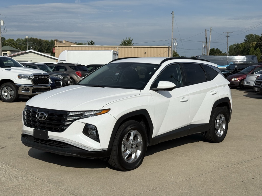 2024 Hyundai Tucson SEL photo 2