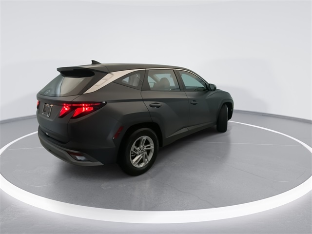 2025 Hyundai Tucson SE photo 4