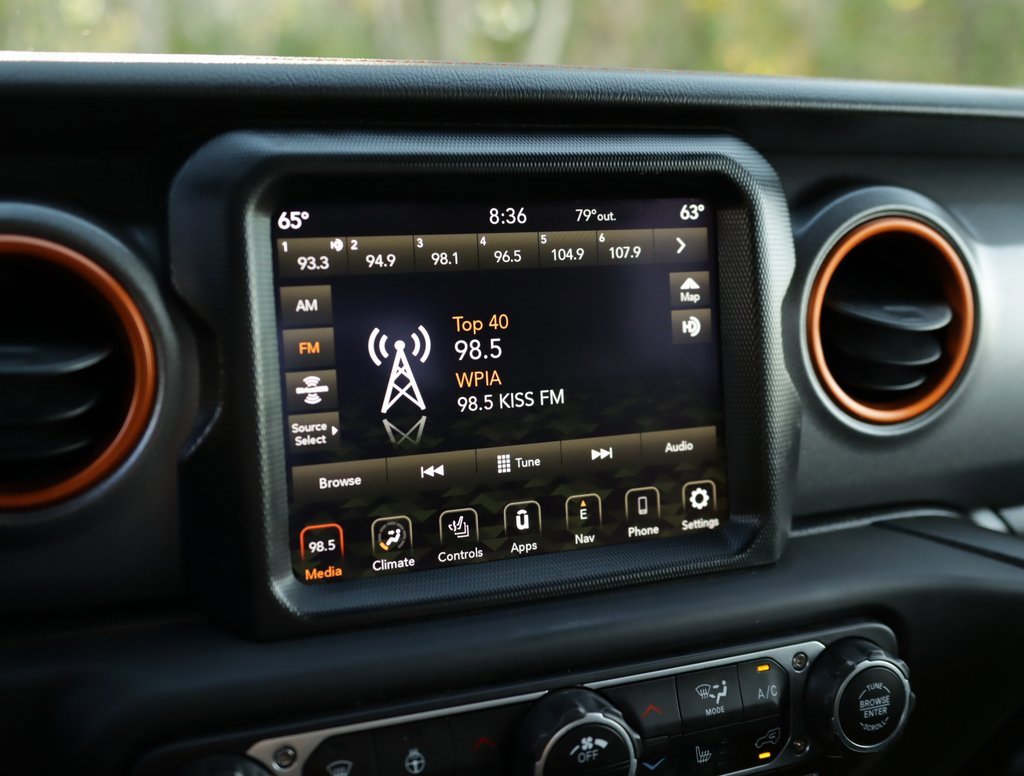 2023 Jeep Gladiator Mojave photo 12