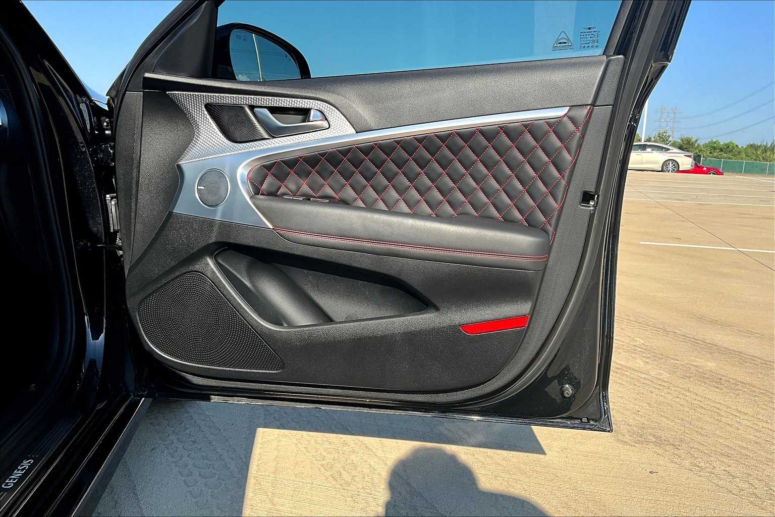 2022 Genesis G70 3.3T photo 21
