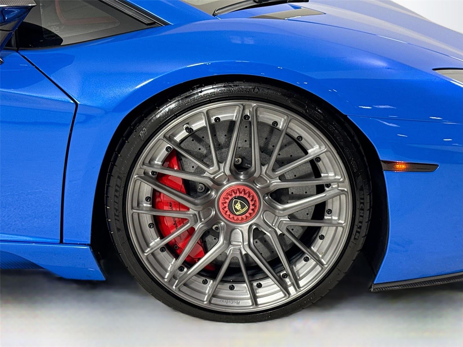 2018 Lamborghini Aventador LP 740-4 S photo 37