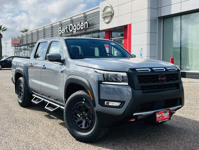 2026 Nissan Frontier PRO-X's photo