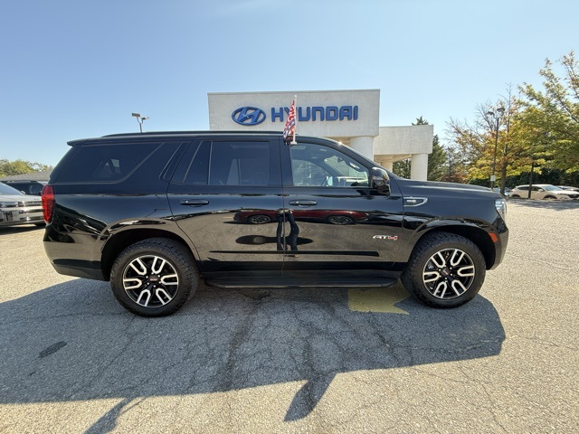 2021 Gmc Yukon AT4 photo 2