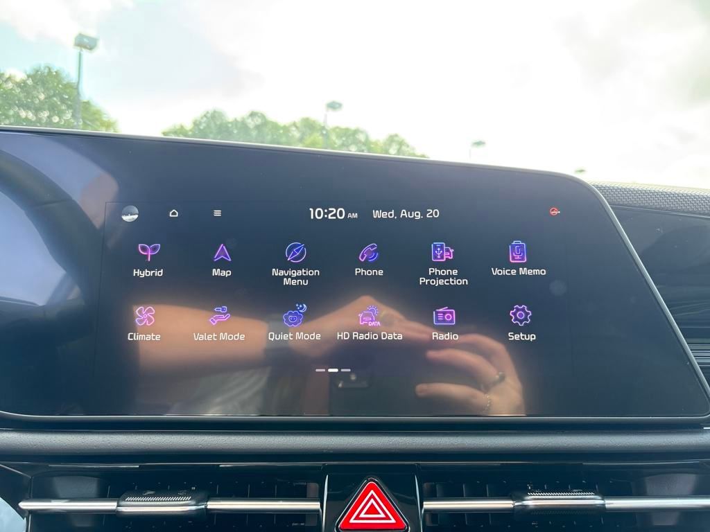 2025 Kia Niro EX photo 17
