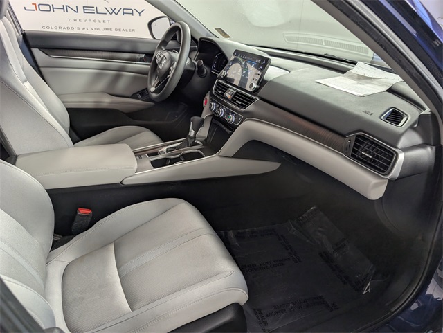 2019 Honda Accord EX photo 22