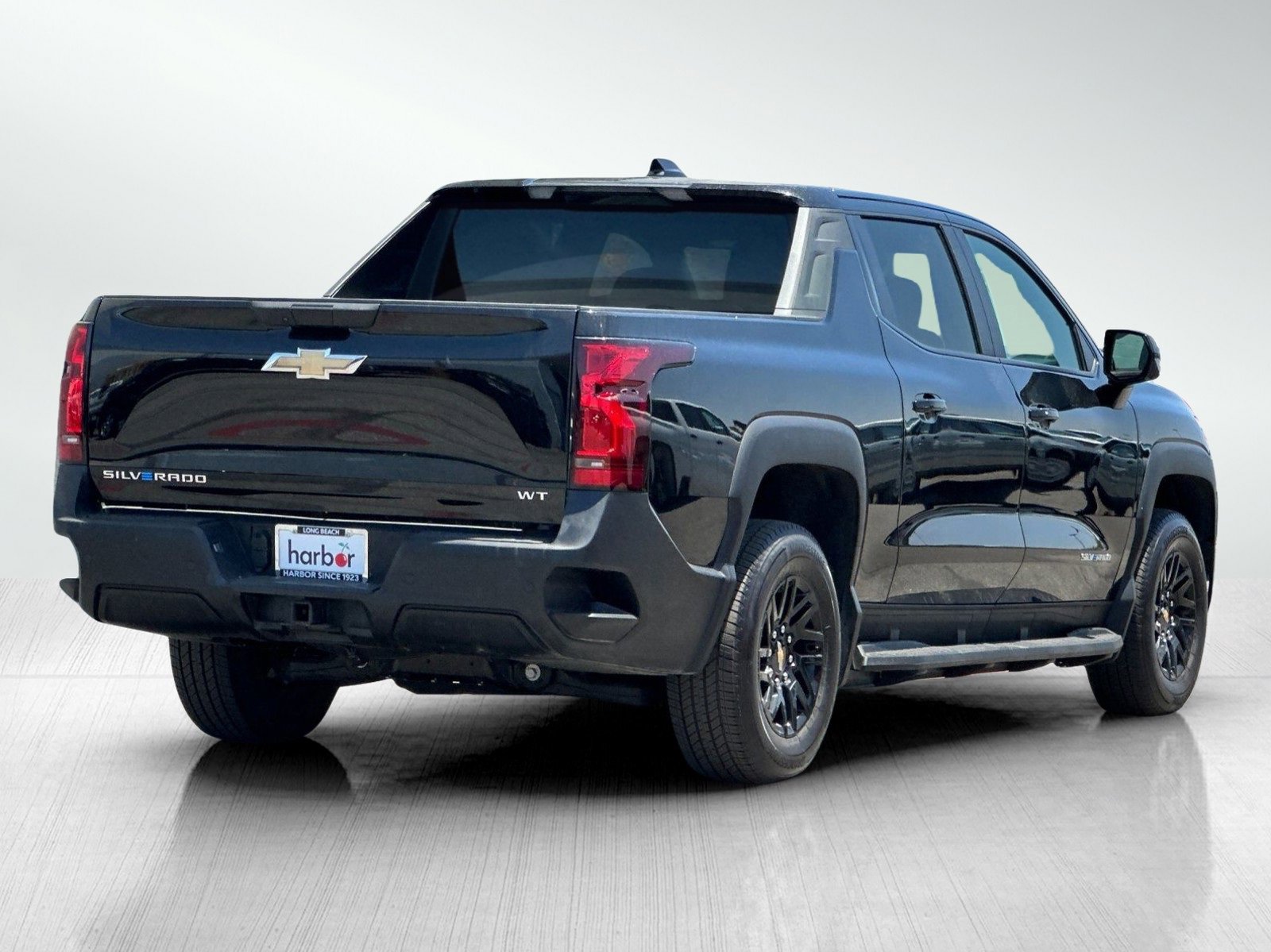 2024 Chevrolet Silverado EV Work Truck photo 4