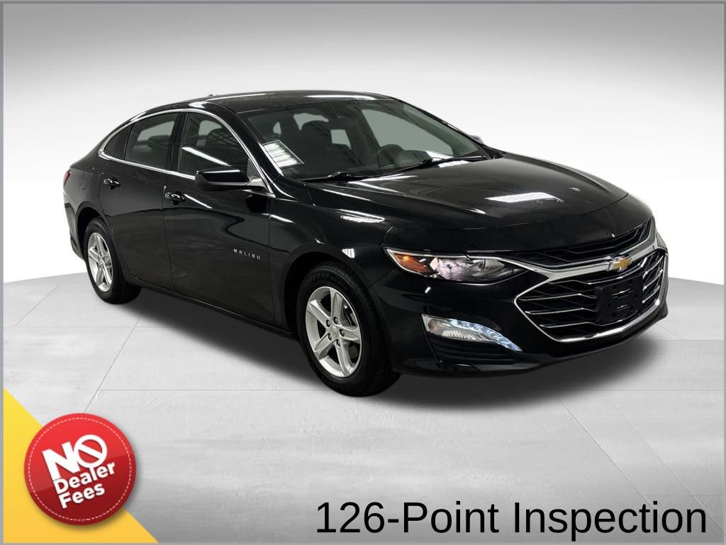 2023 Chevrolet Malibu 1LT photo 2