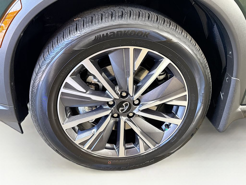 2026 Infiniti QX60 Luxe photo 39