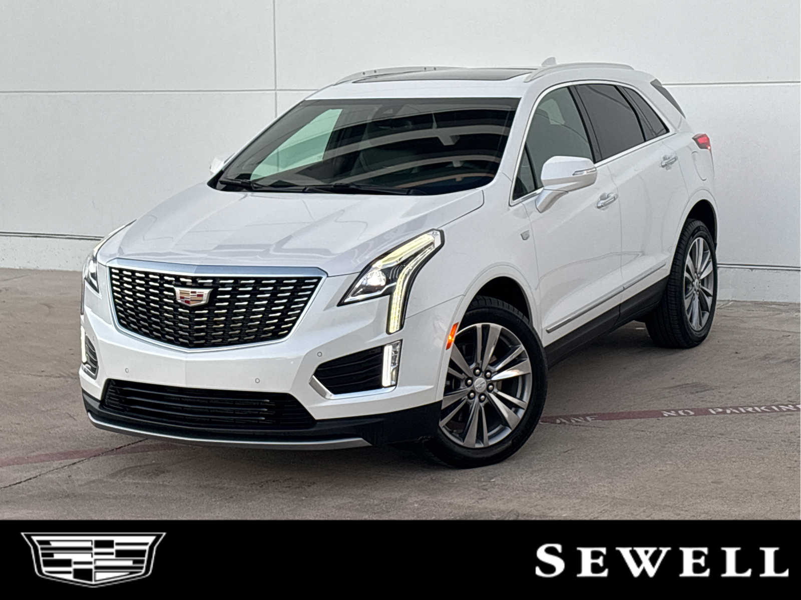 2025 Cadillac XT5 Premium Luxury's photo
