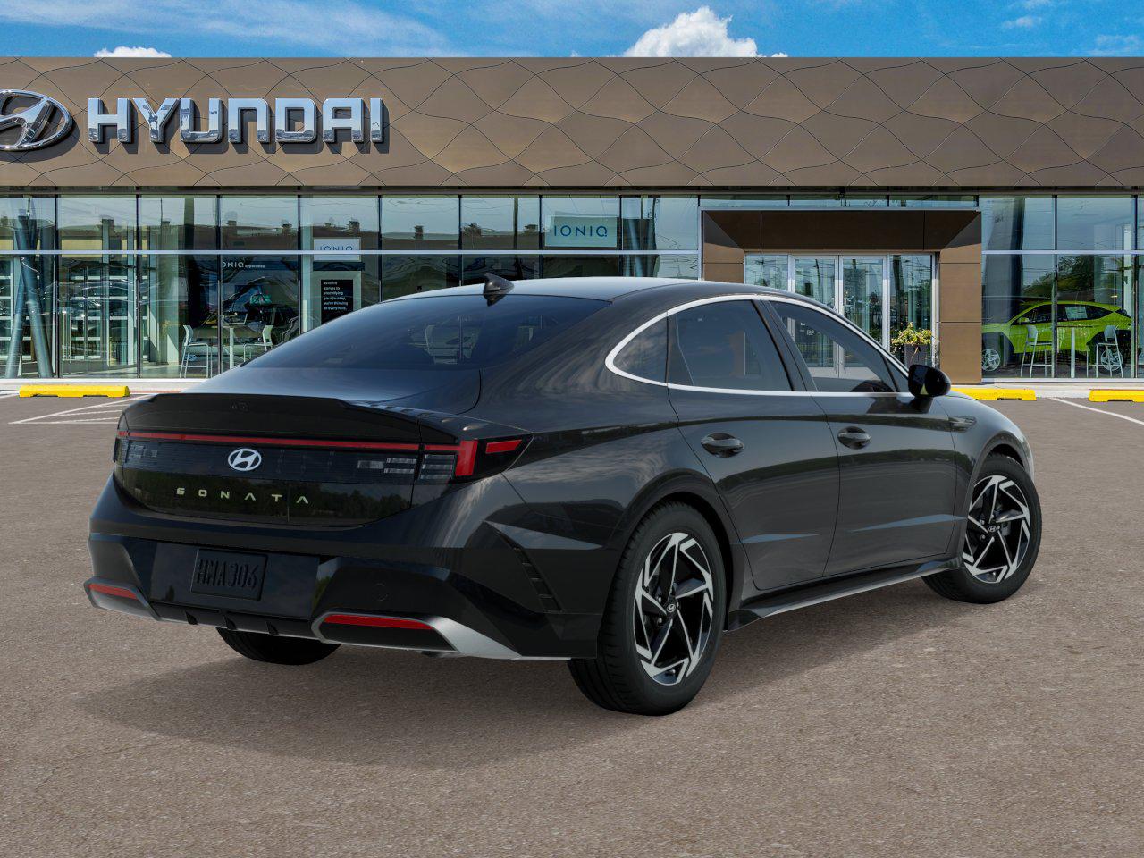 2026 Hyundai Sonata SEL Sport photo 2