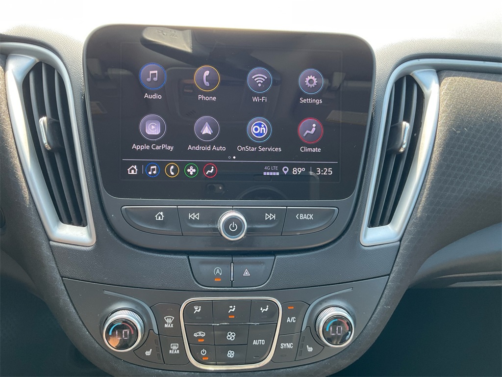 2024 Chevrolet Malibu 1LT photo 12