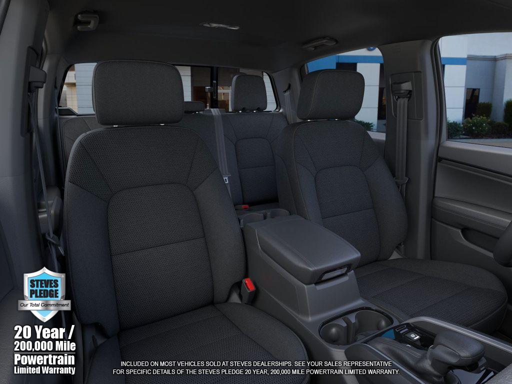 2025 Chevrolet Colorado LT photo 16
