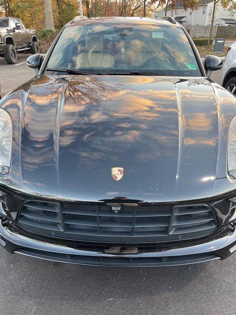 2017 Porsche Macan GTS's photo