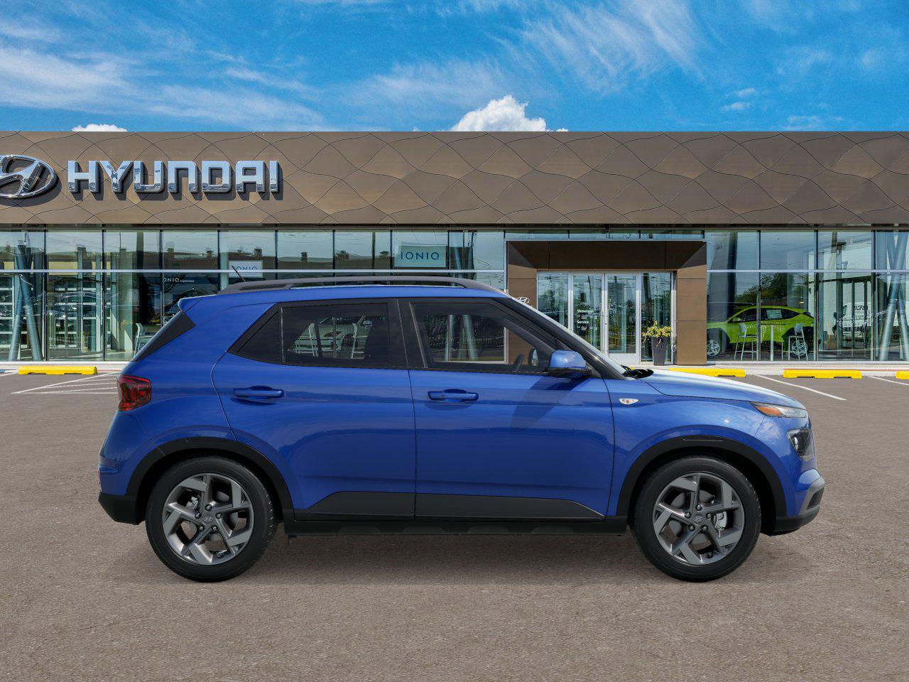 2025 Hyundai Venue SEL Limited photo 5