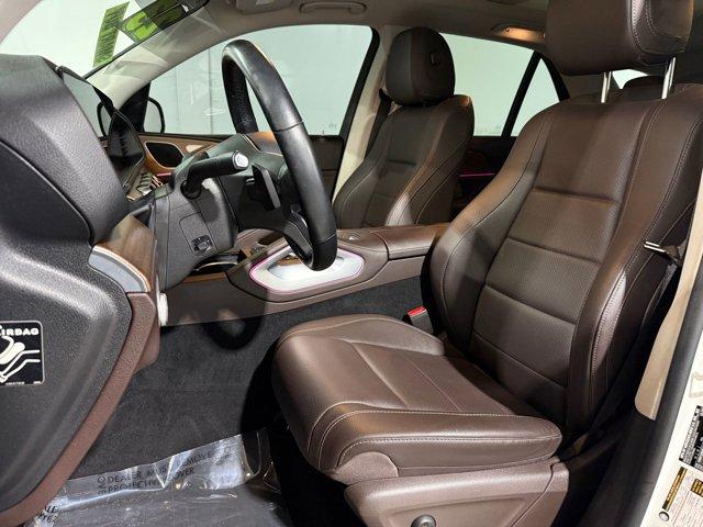 2023 Mercedes Benz GLE 450 4MATIC photo 4