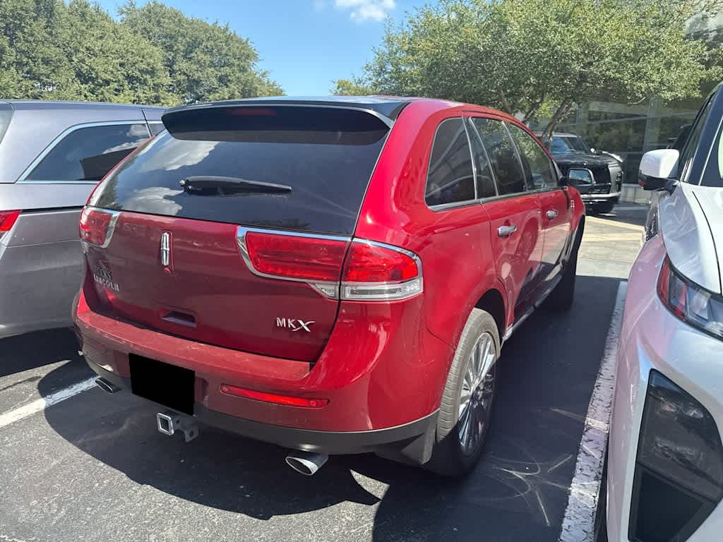 2013 Lincoln MKX photo 2