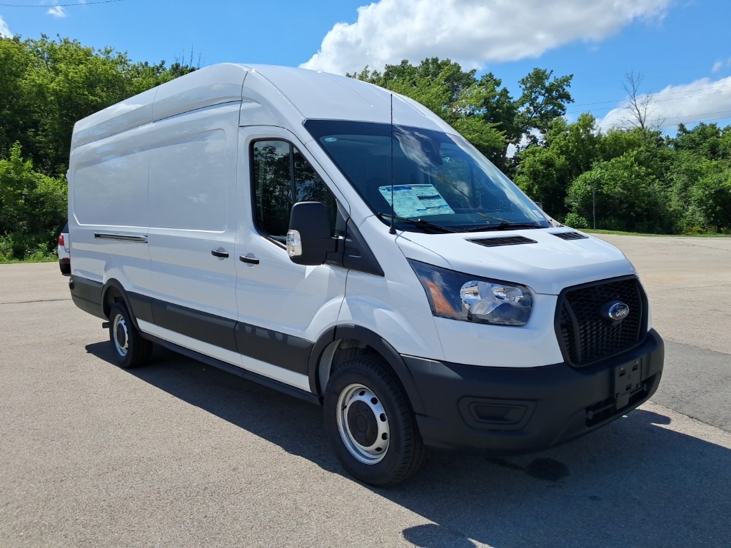 2025 Ford Transit Cargo Van photo 3