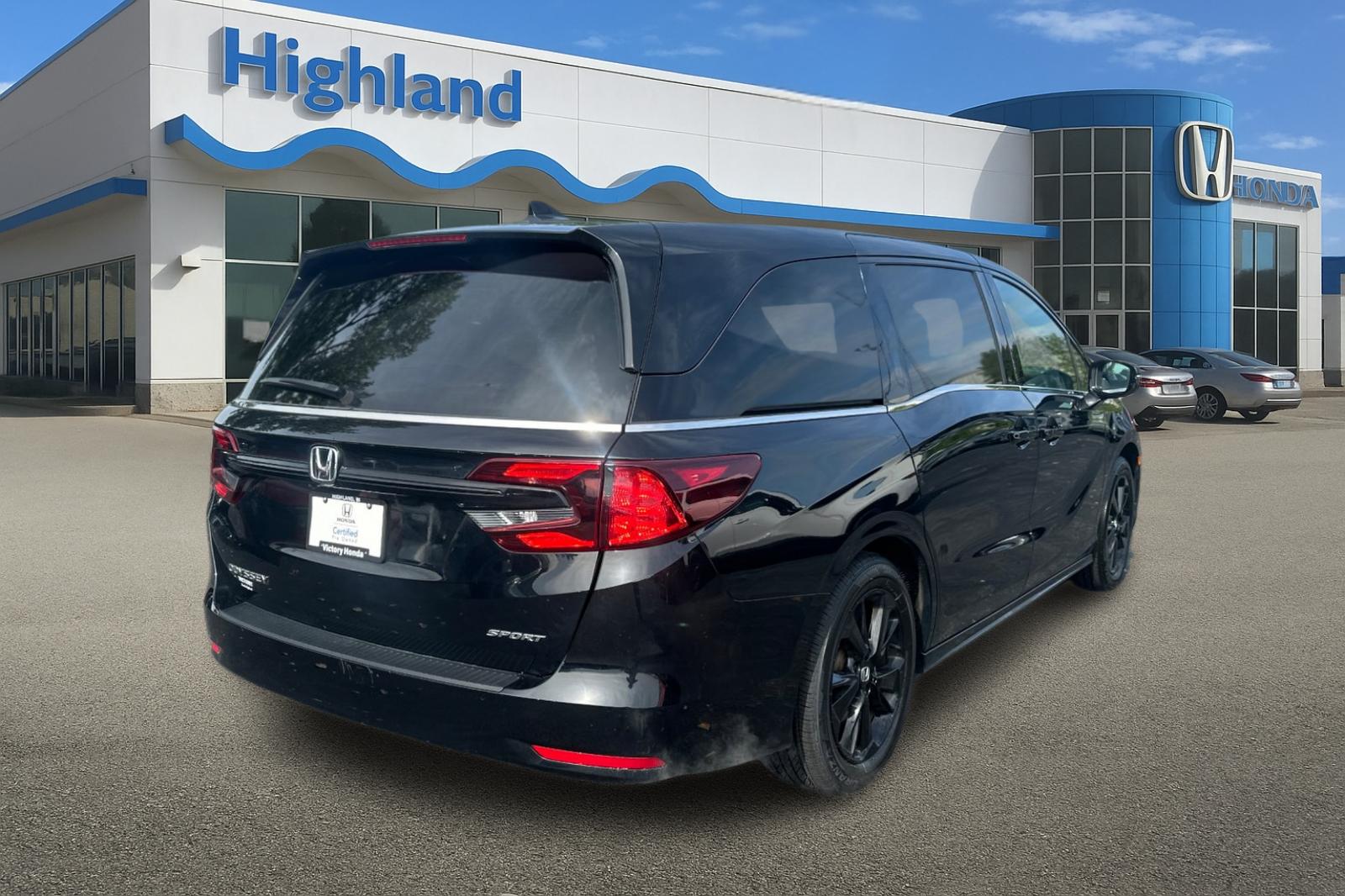 2023 Honda Odyssey Sport photo 5