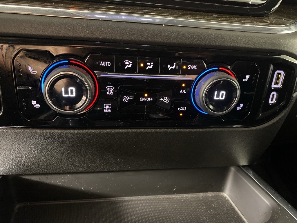 2023 Chevrolet Silverado 1500 RST photo 21
