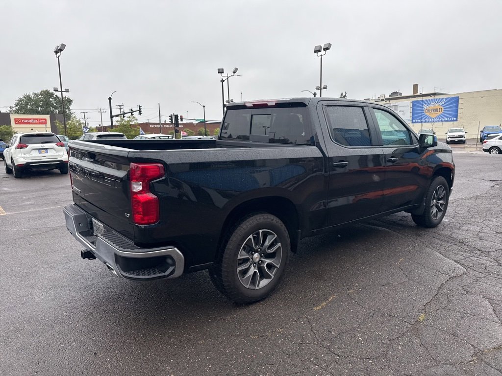 2025 Chevrolet Silverado 1500 LT photo 11