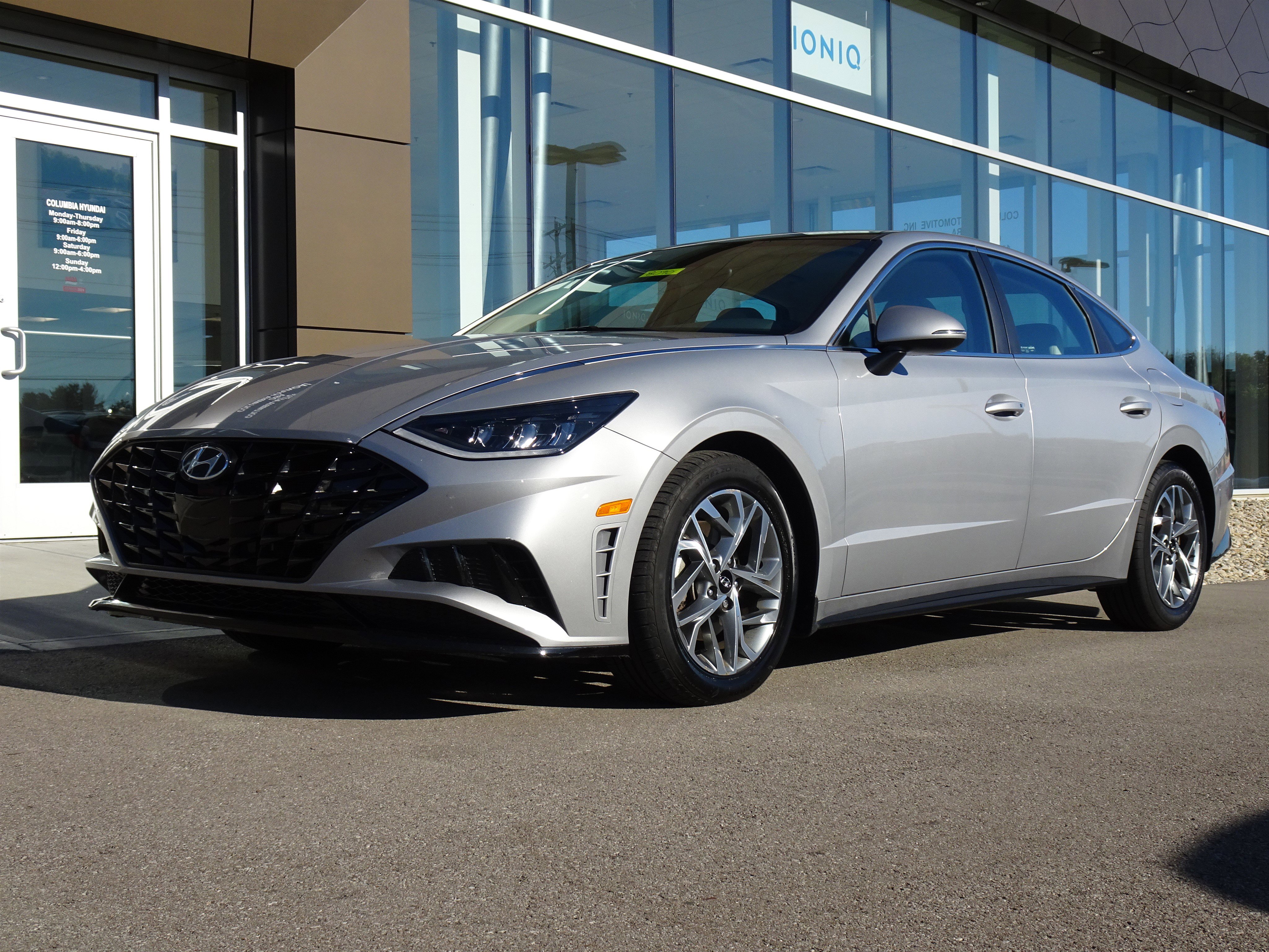 2023 Hyundai Sonata SEL's photo