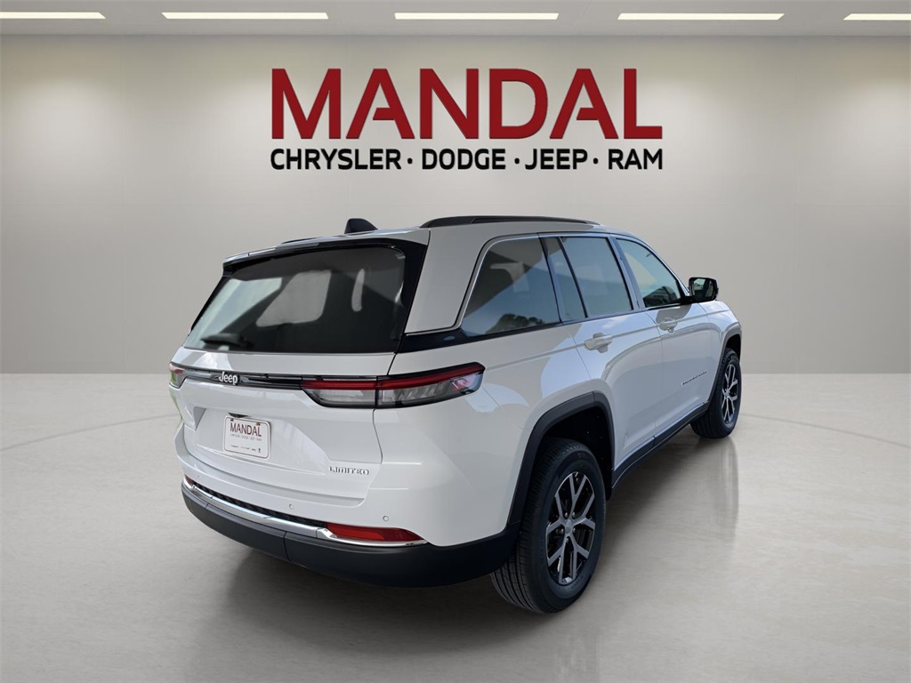 2025 Jeep Grand Cherokee Limited photo 4