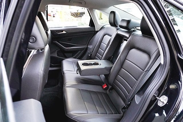 Used 2024 Black Volkswagen 1.5T SE image 14