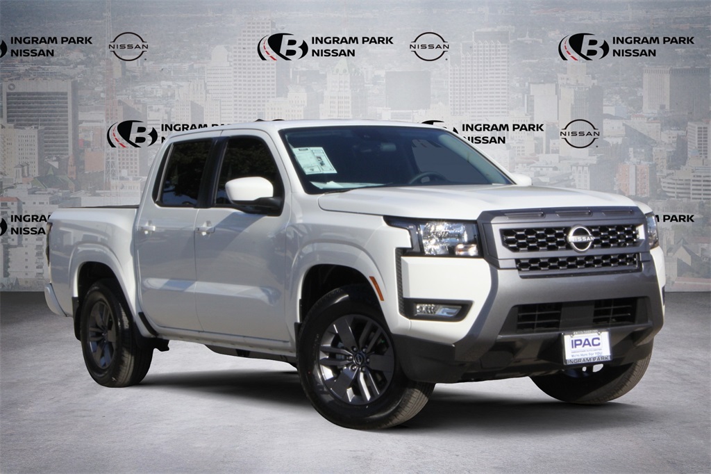 2025 Nissan Frontier SV's photo