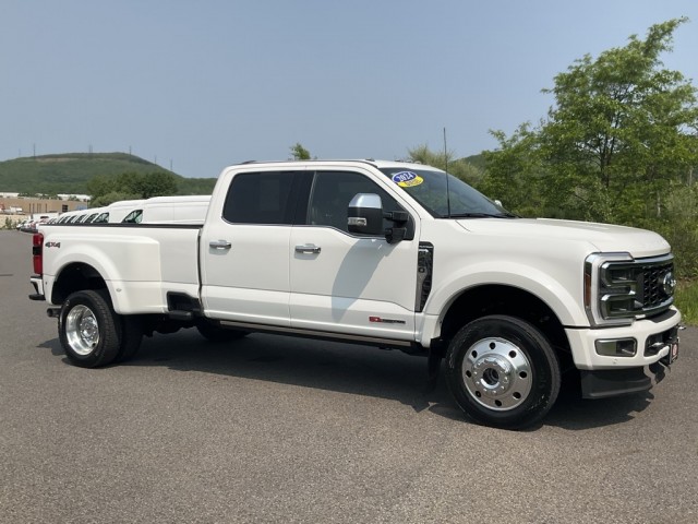2024 Ford F-450 Platinum