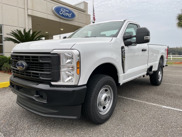 2024 Ford Super Duty F-350® XL