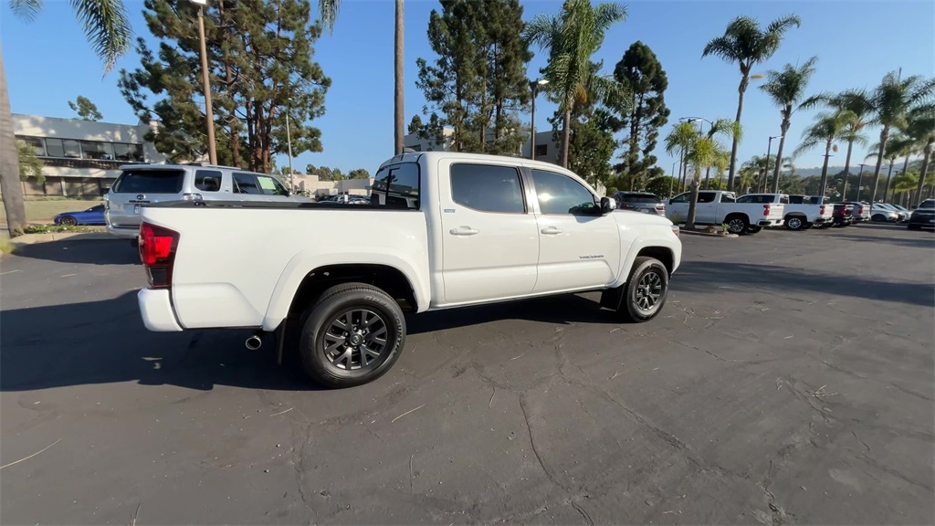 2021 Toyota Tacoma SR5 photo 8