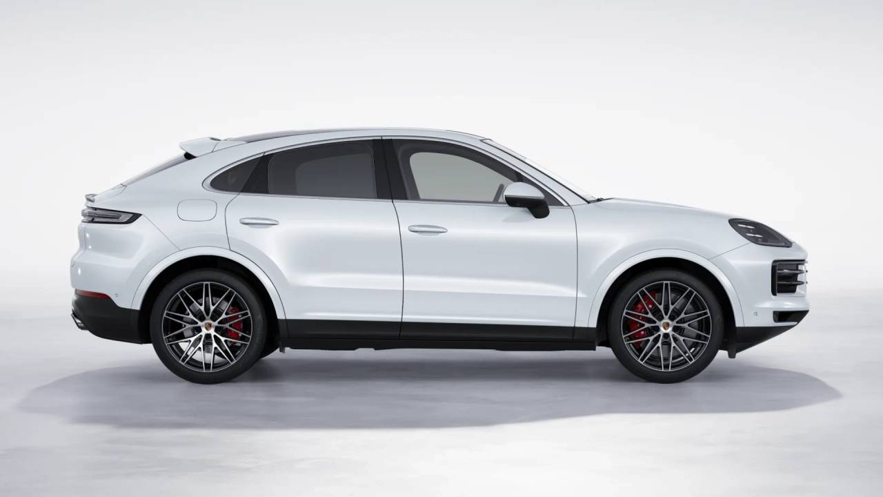 2026 Porsche Cayenne S Coupe photo 7