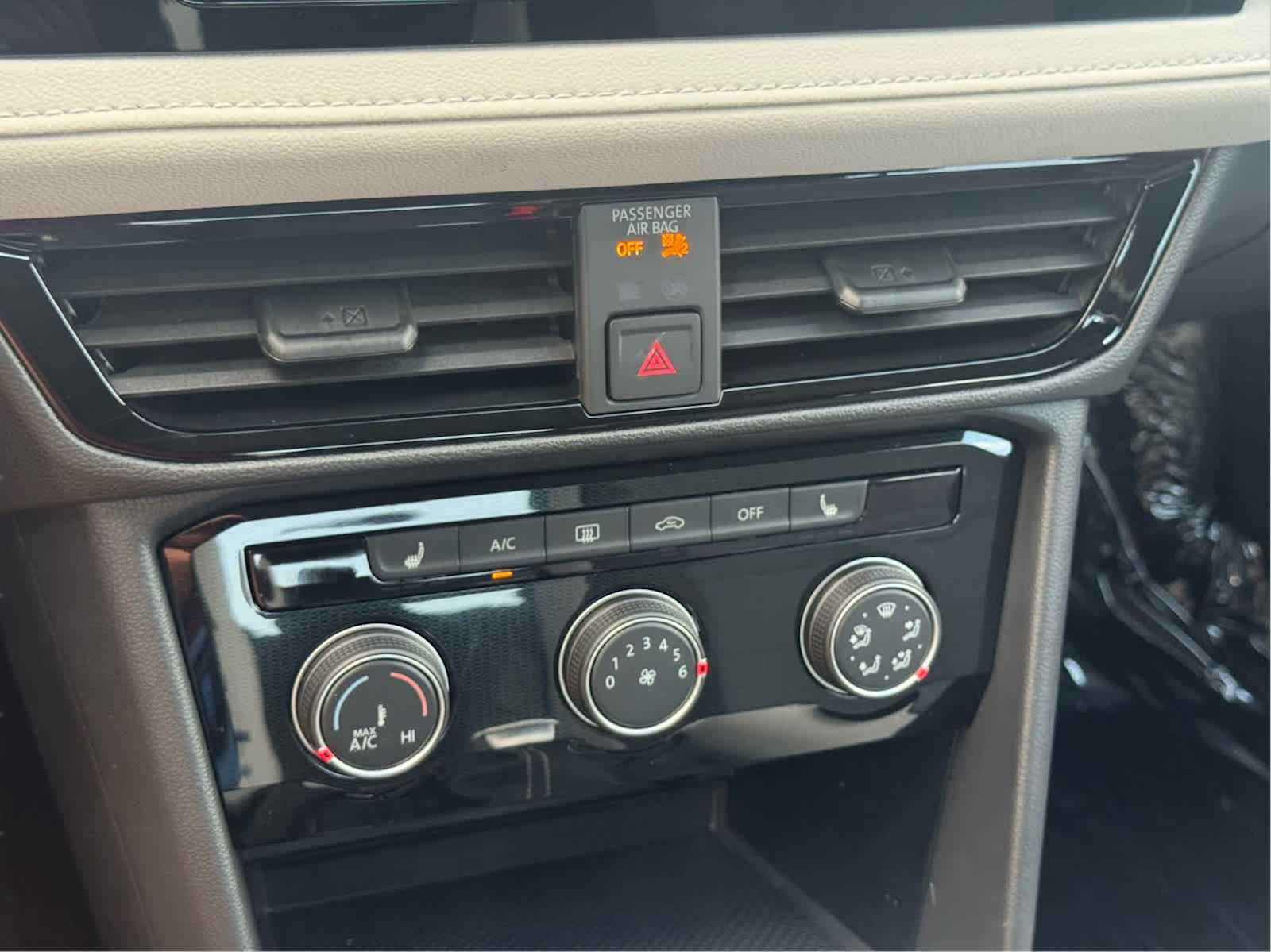 2025 Volkswagen Taos S photo 21