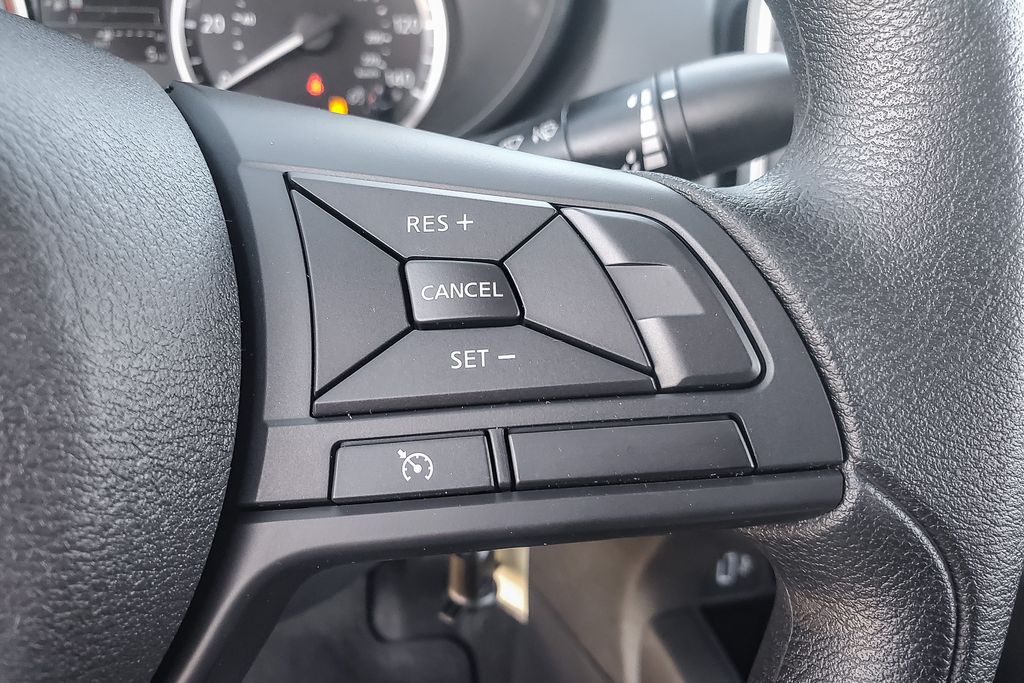 2025 Nissan Versa S photo 18