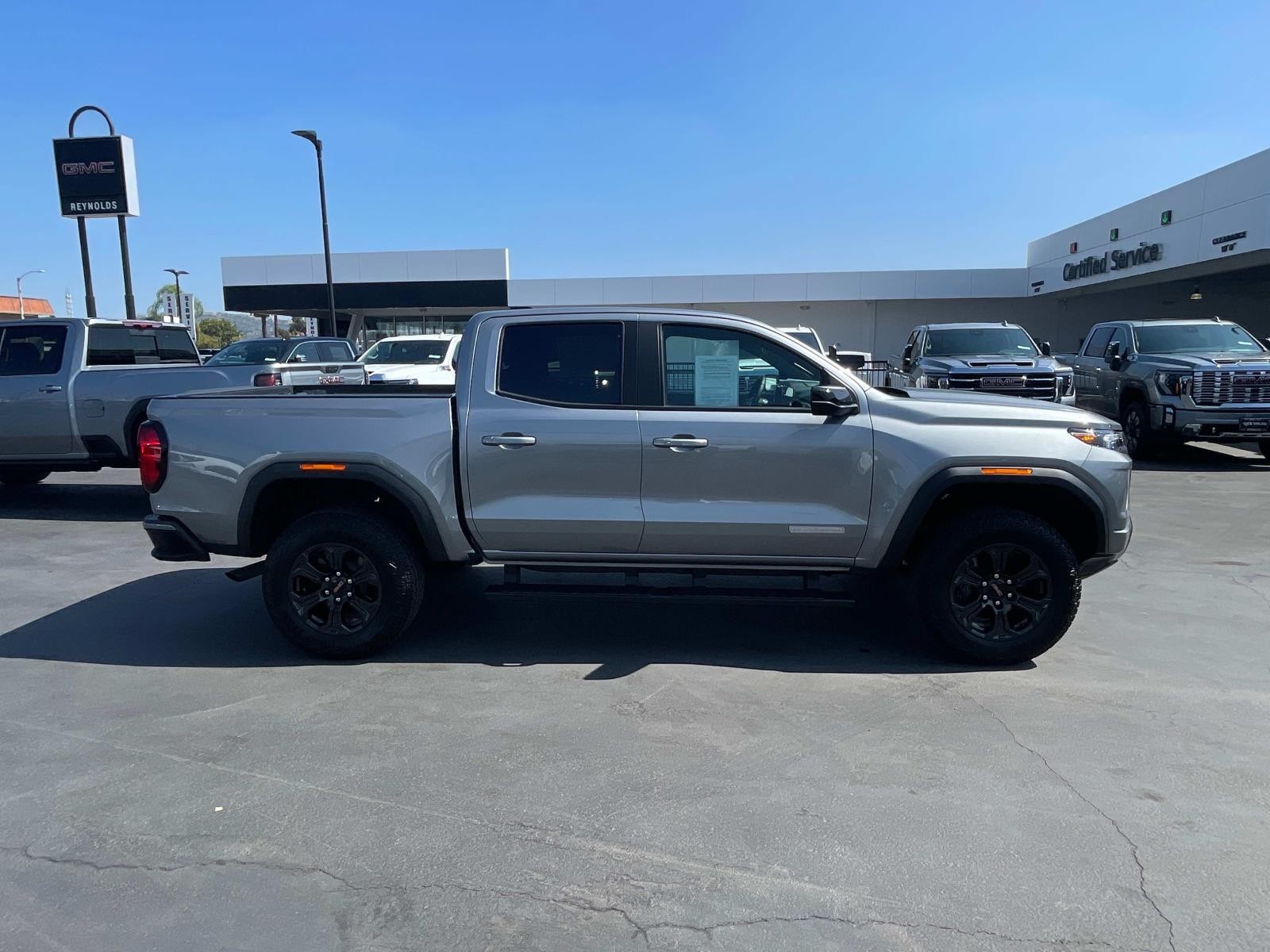 2025 Gmc Canyon Elevation photo 3