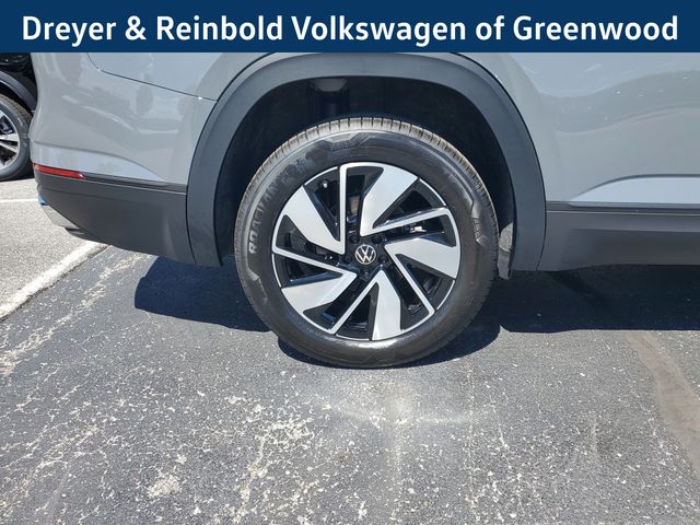 2026 Volkswagen Atlas SE Technology photo 3