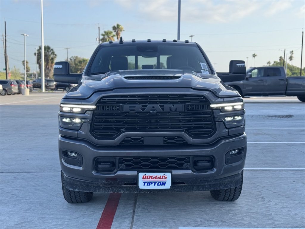2025 Ram 2500 Laramie photo 8
