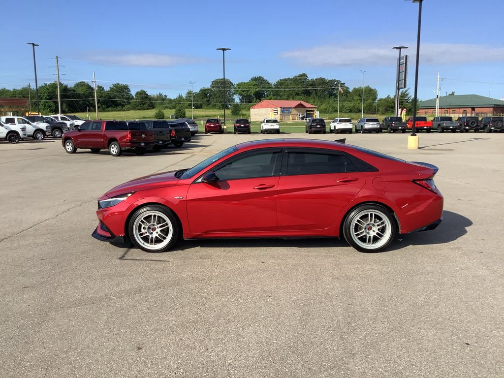 2022 Hyundai Elantra N Line photo 4