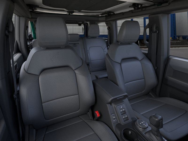 2025 Ford Bronco Big Bend photo 8